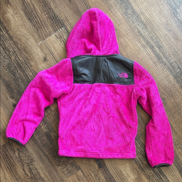 The North Face Fuchsia and Black Hooded Jacket - Picture 5 of 5